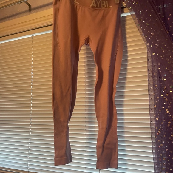 Pink Leggings - Picture 1 of 2